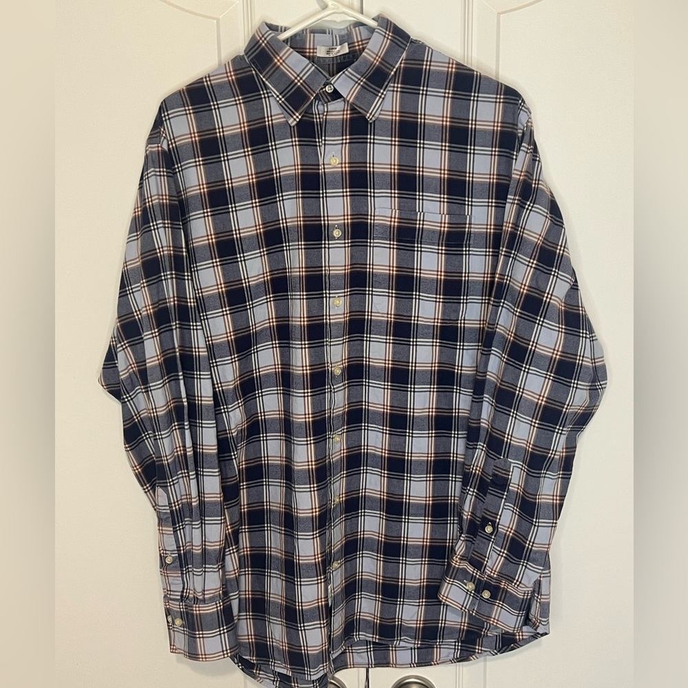 Peter Millar Men’s button down - Size L